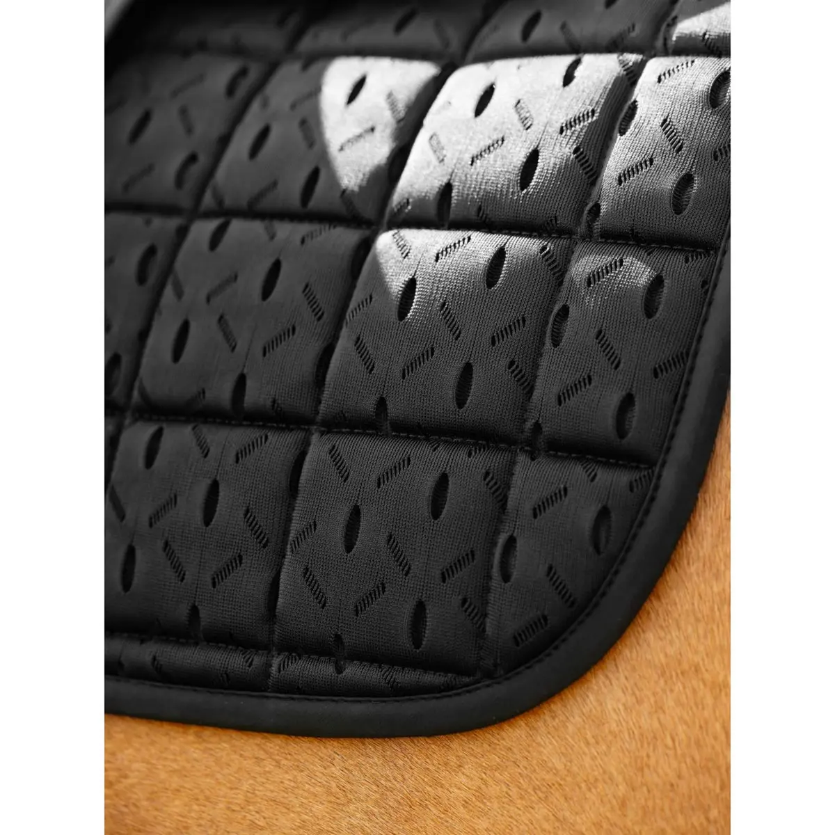 Lemieux Zadeldekje 3D Mesh Self-Cool Square Springen Zwart 2