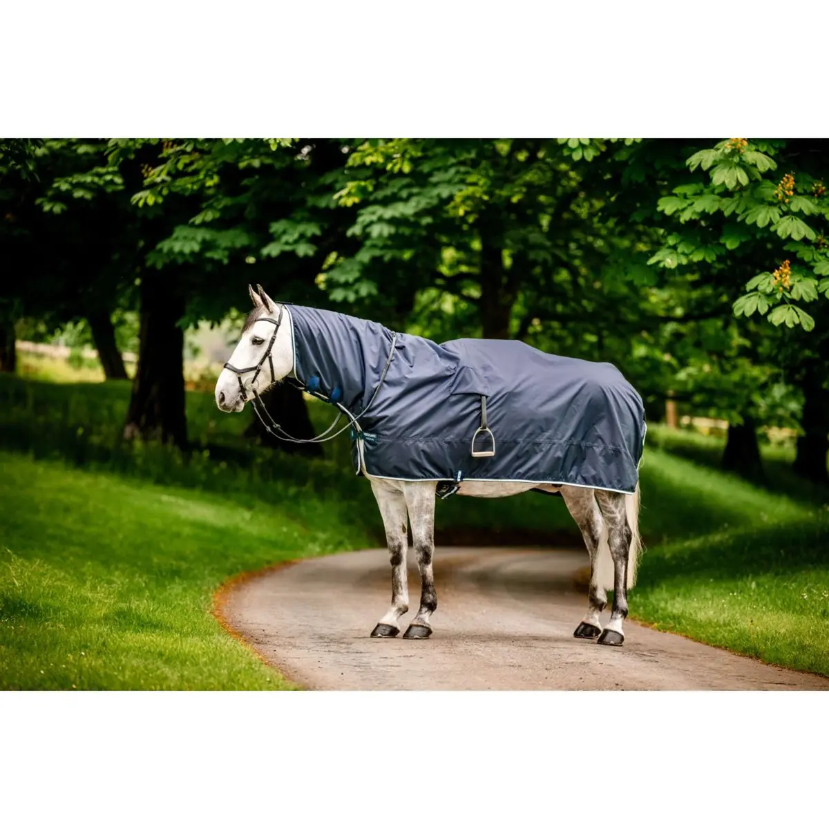 Horseware Regenuitrijdeken Newmarket Witney Navy 1