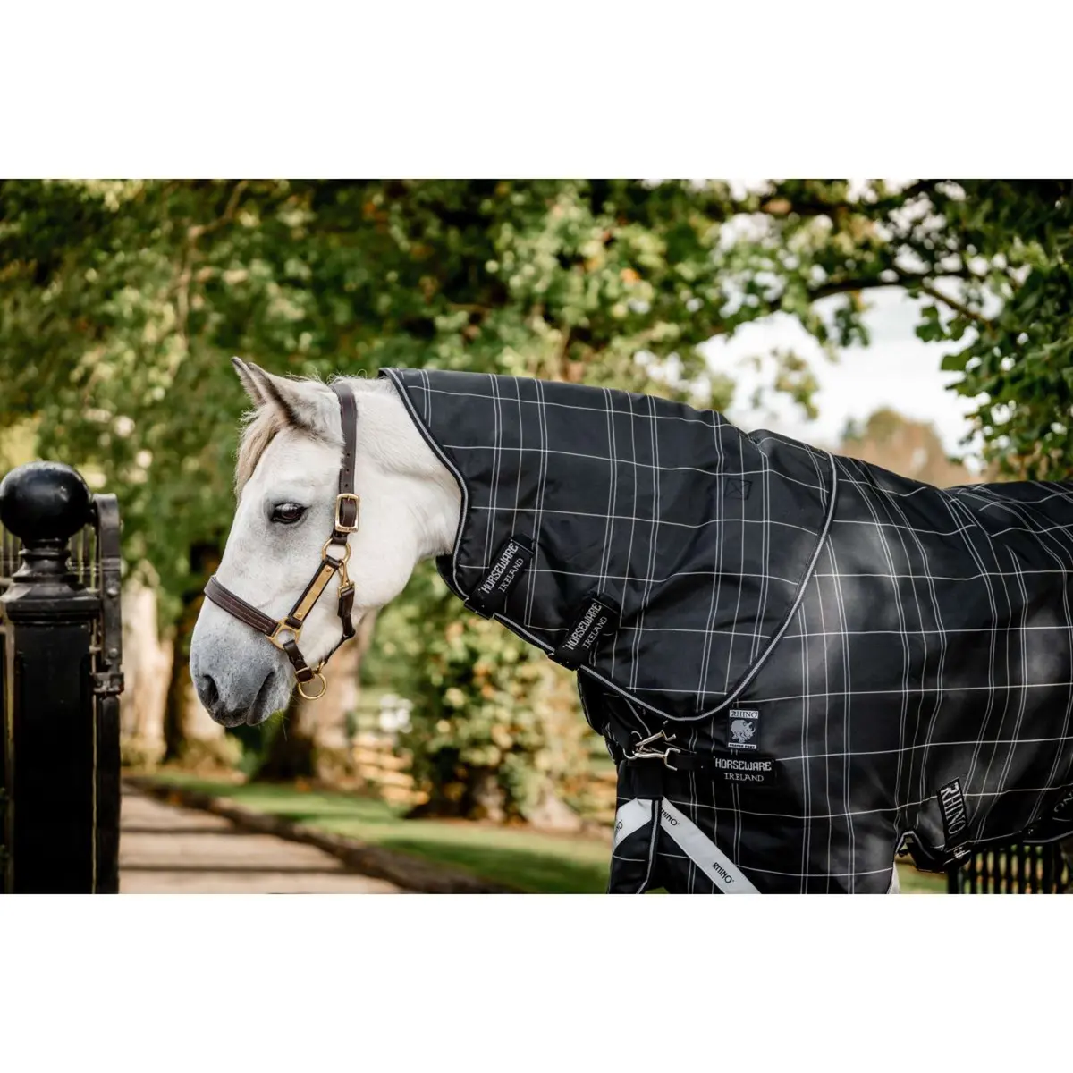 Rhino Turnout Plus Pony Bundle 0G + 200G Black Check/Black/White 2