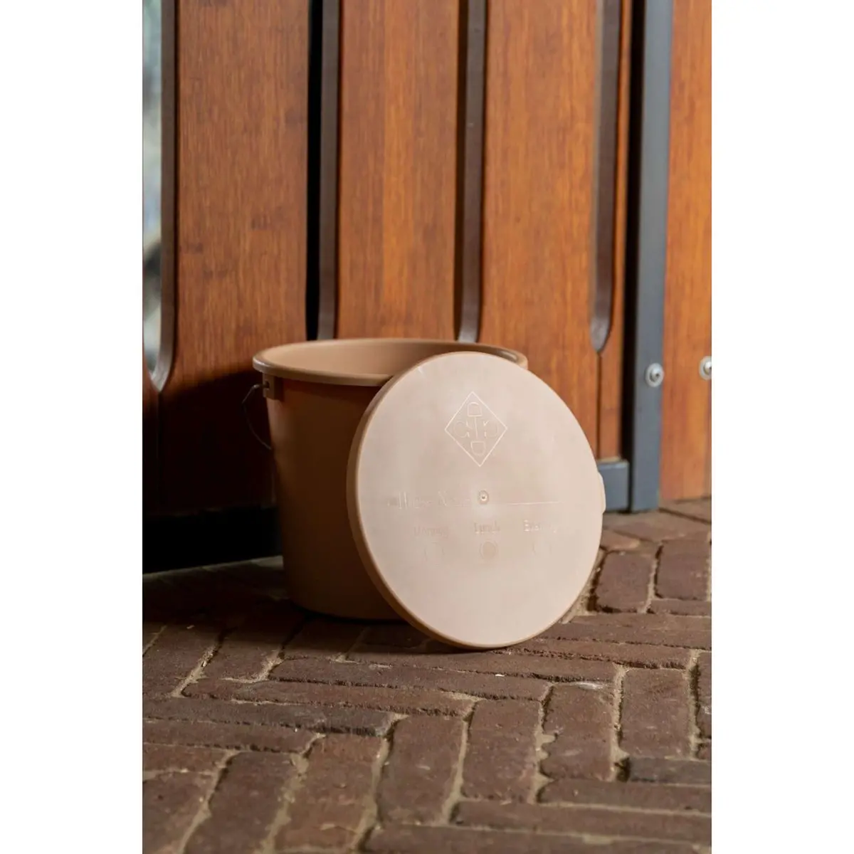 Kentucky Emmer Met Deksel Beige 1