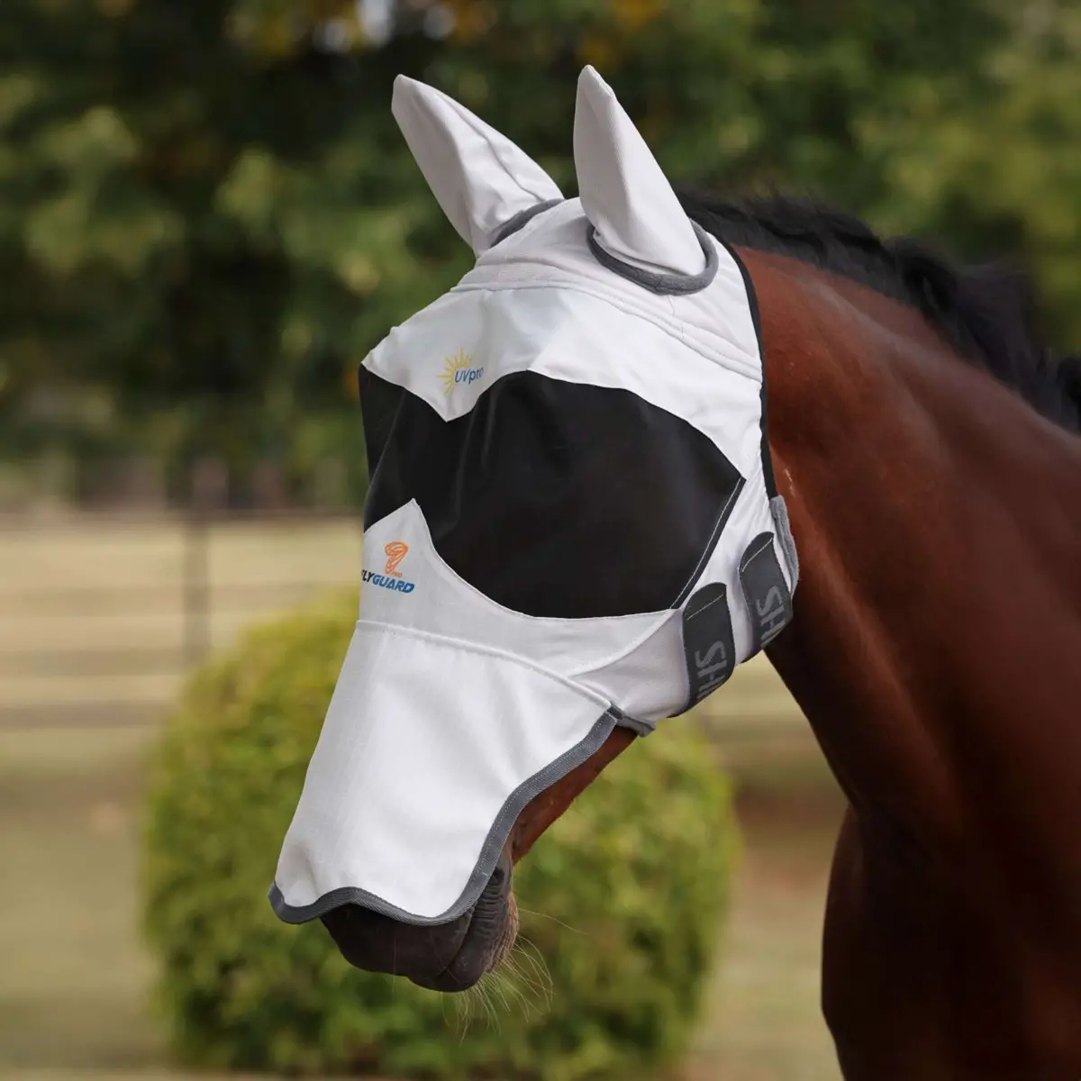 Flyguard Vliegenmasker Pro Sun Shade Met Oren En Neus Wit 1