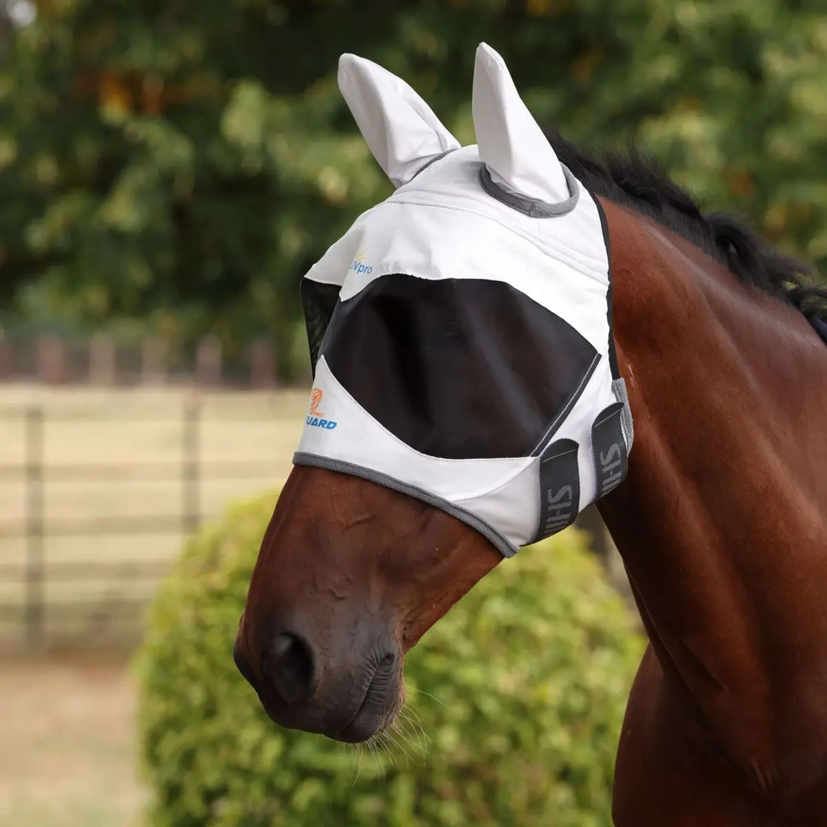 Flyguard Vliegenmasker Pro Sun Shade Met Oren Wit 1
