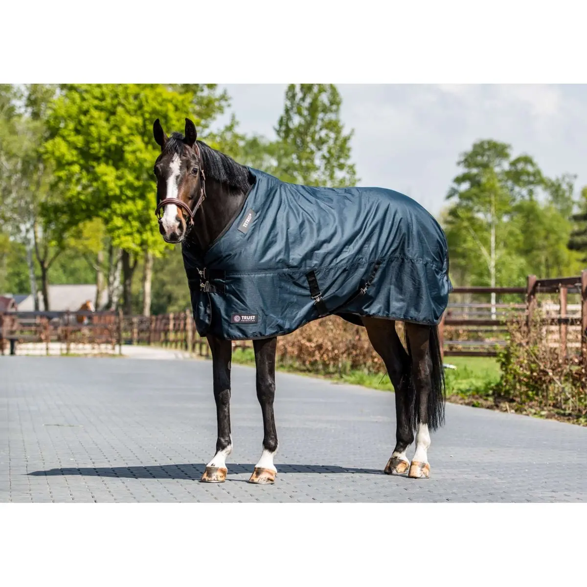 Trust Outdoordeken Tetris 300G Navy 1